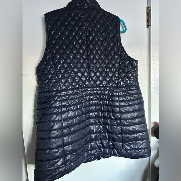 Women’s long puffer vest - Picture 2 of 4